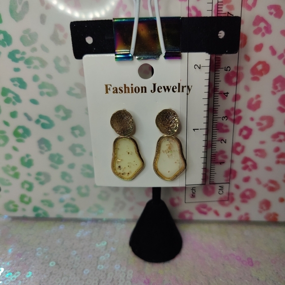 Statement Earrings - Picture 4 of 4